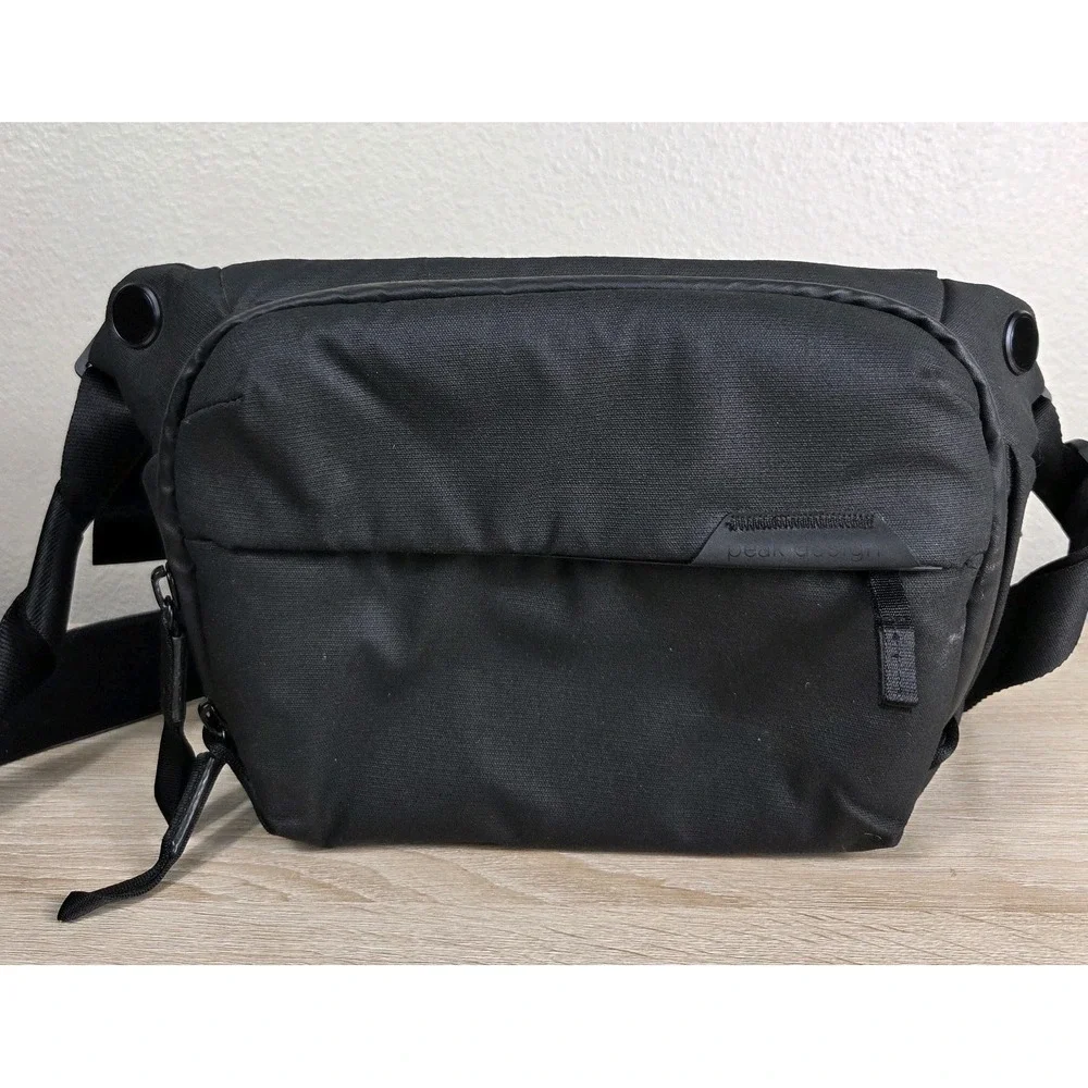 Peak Design Everyday Sling 3L Black Camera Bag Crossbody EDC Travel Tech Organiz